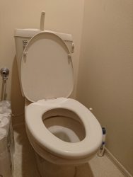 トイレ水漏れ
